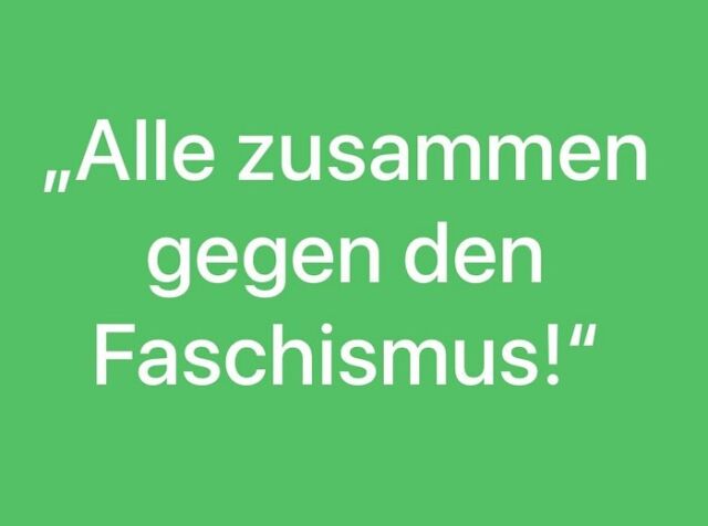 „Alle zusammen gegen den Faschismus!“

(von Freitag, 19.01.2024 in Bochum 💙🤍💙✊🏻😍)

#noafd #nonazis #fckafd #fcknzs #bochumnazifrei #wählnichtdieafd #wählnichtrechts #bochum